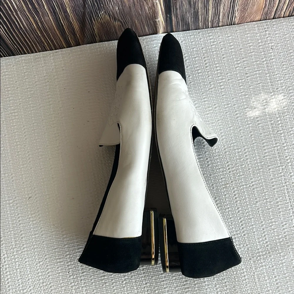 Anne Fontaine Black and‎ White Floral Loafers - Picture 9 of 11